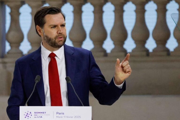 Vice-presidente dos EUA viaja à Hungria para apoiar Orban