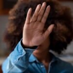 Violência contra mulheres: 900 atendimentos diários em 2025