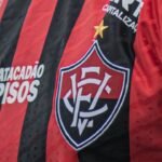 Vitória se defende na Justiça contra ação de ex-jogadores