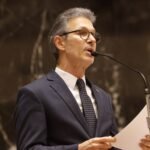 Zema responde a Gilmar e intensifica críticas ao STF nas eleições