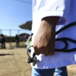 Brasil elabora plano de atualização para médicos formados