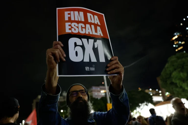 mobilização contra a escala 6x1