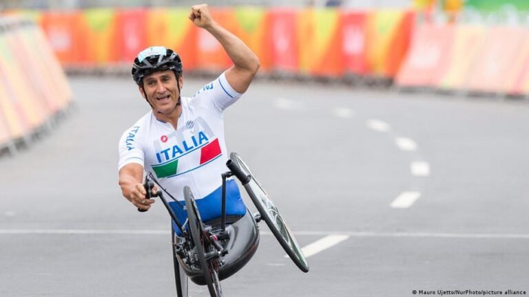 Falece Alex Zanardi, ícone da F1 e campeão paralímpico, aos 59 anos