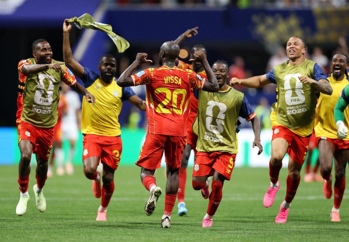 RD Congo tem virada épica sobre o Uzbequistão e consegue classificação histórica na Copa