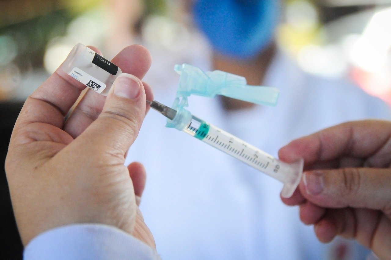 Saúde prorroga vacinação contra HPV para jovens de 15 a 19 anos