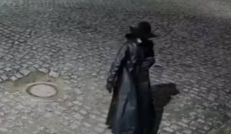 homem vestido de "lobisomem" é detido após assustar moradores