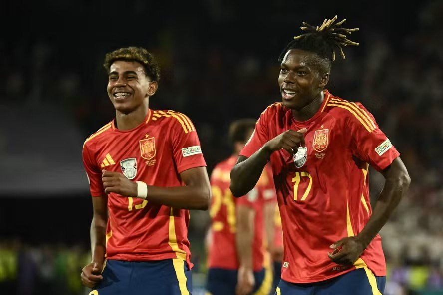Clássico centenário reacende rivalidade entre Portugal e Espanha