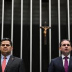 Acordo entre Alcolumbre e Motta pode encerrar 6×1 antes das eleições