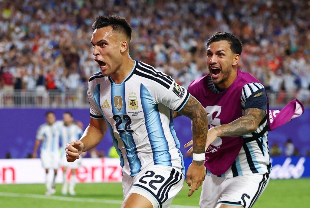Argentina avança às semifinais da Copa após vencer Suíça na prorrogação