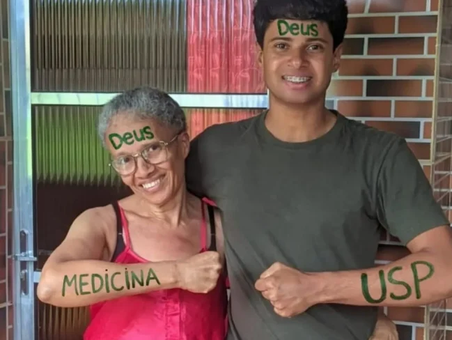 Baiano em 1º lugar na USP: luta pela vida na UTI