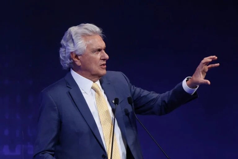 Caiado compara Lulinha a Flávio Bolsonaro: ‘O rei protege o príncipe’