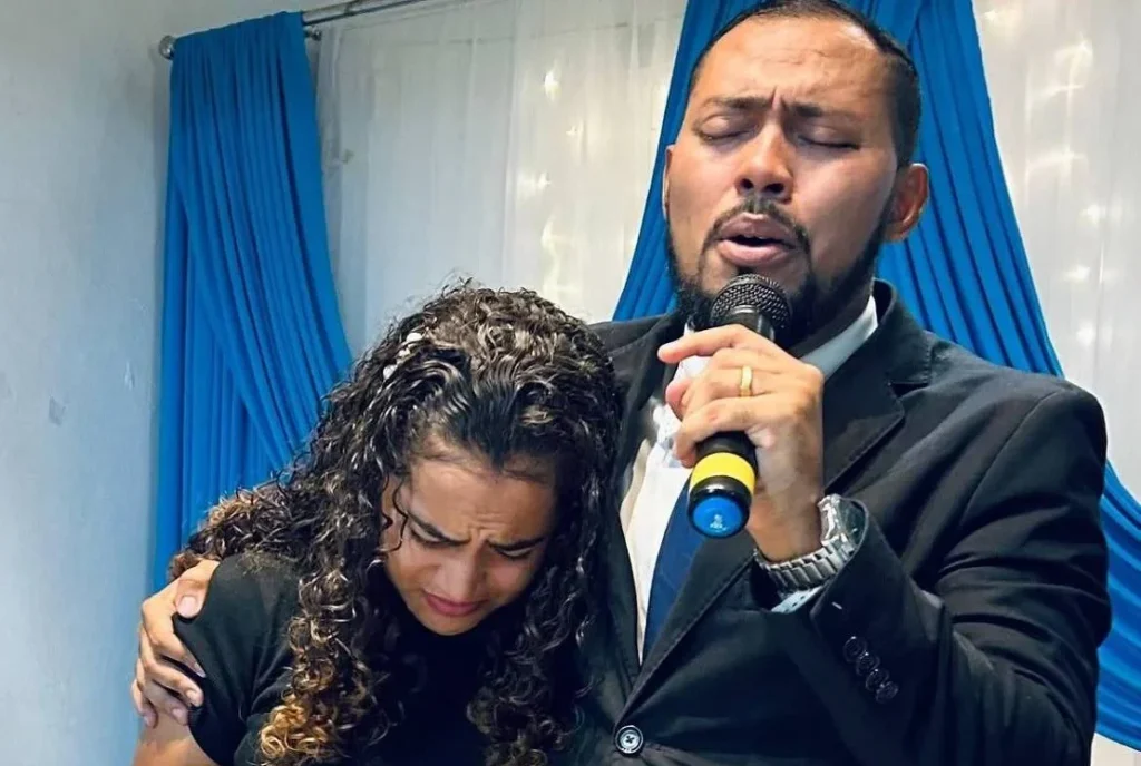 Casal de pastores indiciado por suspeita de abuso a adolescentes