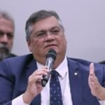 Dino solicita explicações sobre emendas a 21 partidos políticos