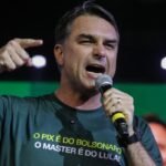 Flávio Bolsonaro antecipa união do PP com a federação nacional Flávio Bolsonaro antecipa união do PP com a federação nacional