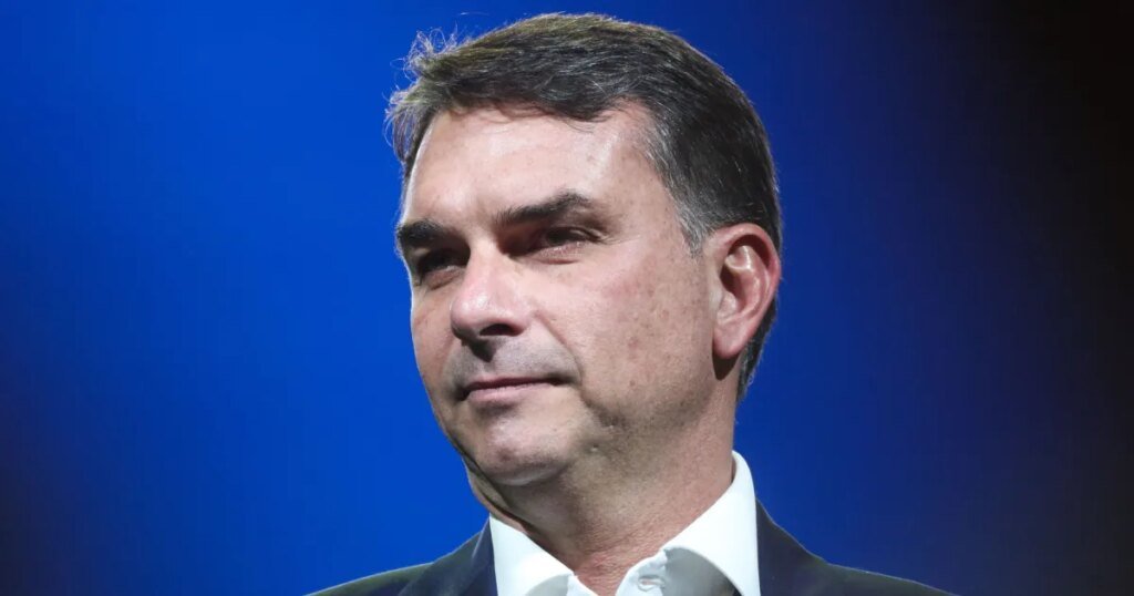 "Tudo pode acontecer", diz Flávio após sim de Tereza para vice e não do PP