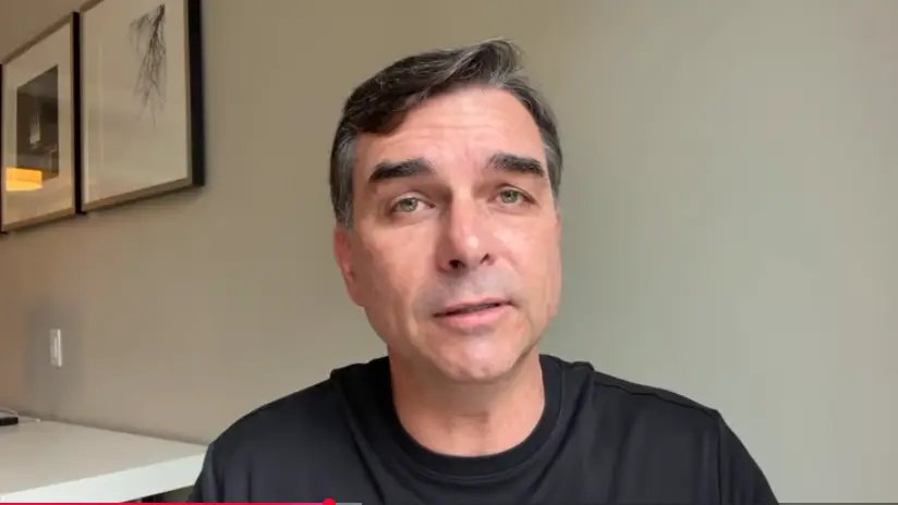 Flávio garante confiança no sistema eleitoral, mas omite detalhes a embaixadores