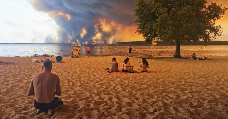 França Registra Primeira Nuvem Pirocumulonimbus em Incêndios Históricos