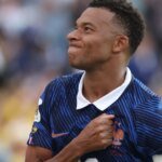 Globo transmite jogo do terceiro lugar da Copa; entenda o motivo Globo transmite jogo do terceiro lugar da Copa; entenda o motivo