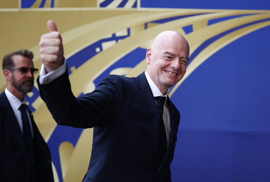 LaLiga: Críticas à Copa com 64 seleções e pedido de demissão de Infantino