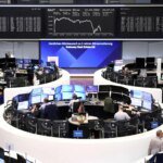 Mercados europeus fecham em alta, impulsionados por tecnologia e resultados financeiros