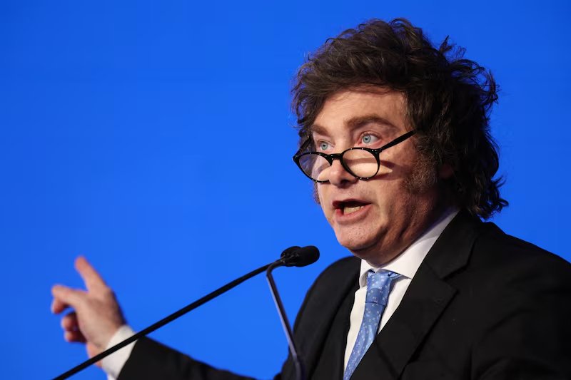 Milei vê onda anti-Argentina como ataque da esquerda global ao seu governo e culpa oposição
