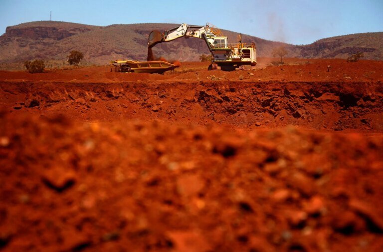 Minério de Ferro: Queda devido à baixa demanda, oferta em risco