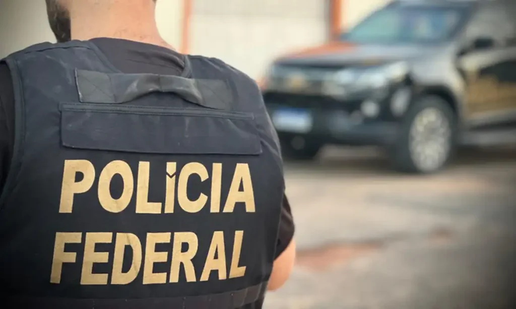 Operação da PF desarticula esquema de fraudes no crédito consignado