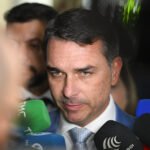 PGR solicita depoimento de Flávio Bolsonaro e menciona retratação