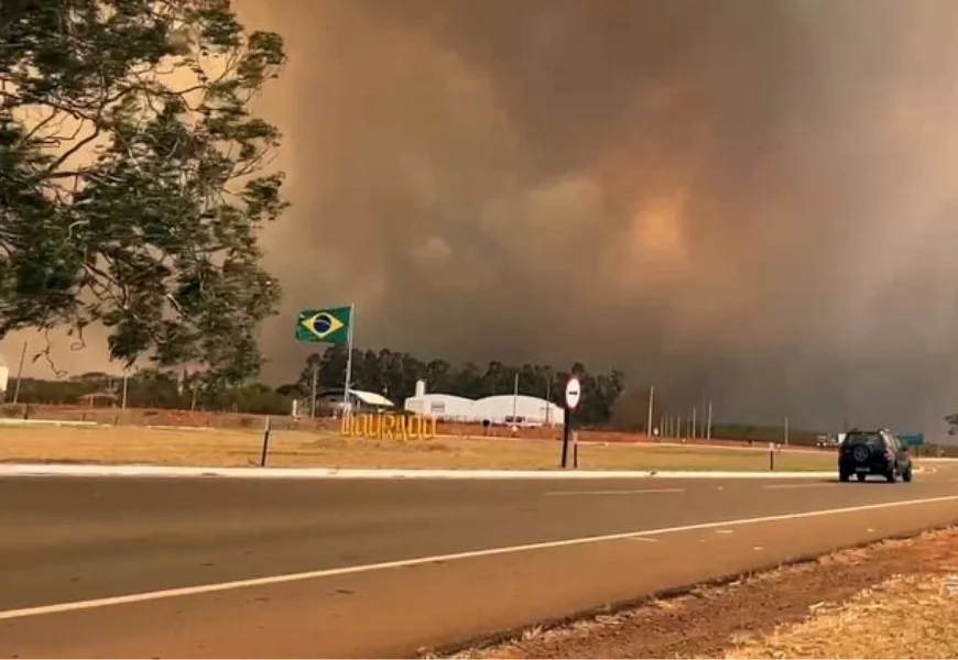 Queimadas no Brasil caem, mas São Paulo enfrenta aumento alarmante