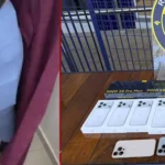 Receita Federal apreende 16 smartphones com mulher no Paraná Receita Federal apreende 16 smartphones com mulher no Paraná