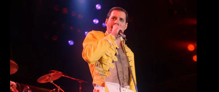 Restaurado em 4K: o icônico show do Queen em Budapeste, 1986