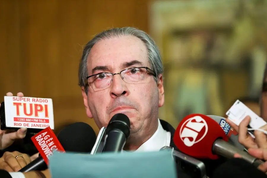 STF revela que Eduardo Cunha manipulou deputado para emendas