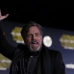 Sabre de luz de Luke Skywalker é leiloado por R$ 19 milhões Sabre de luz de Luke Skywalker é leiloado por R$ 19 milhões