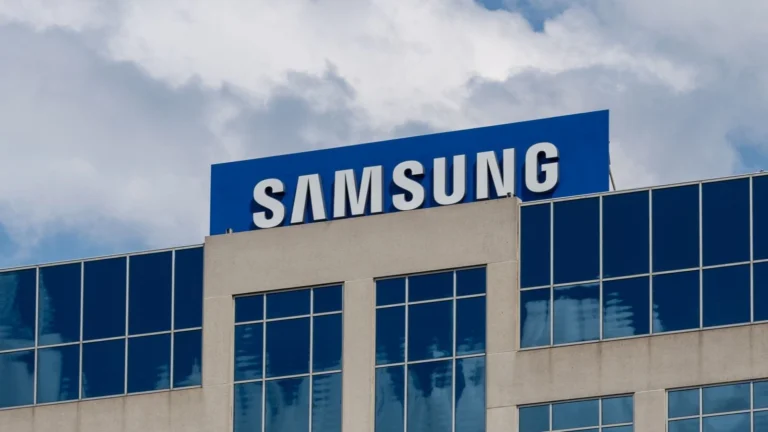 Samsung Electronics encerra contratos de 800 funcionários nos EUA