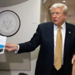 Trump enfrenta críticas por acesso antecipado de posts a bancos