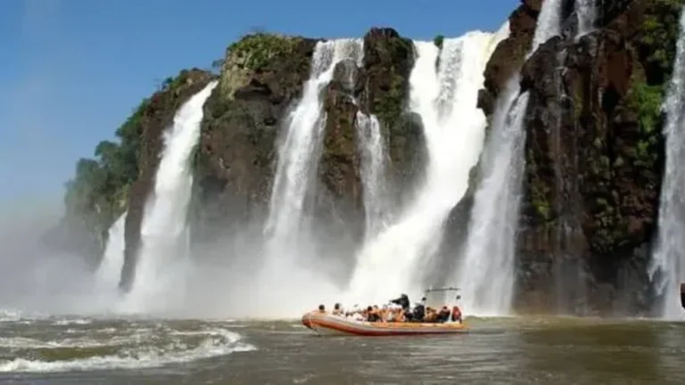 Visita às Cataratas do Iguaçu suspensa após tragédia com turista