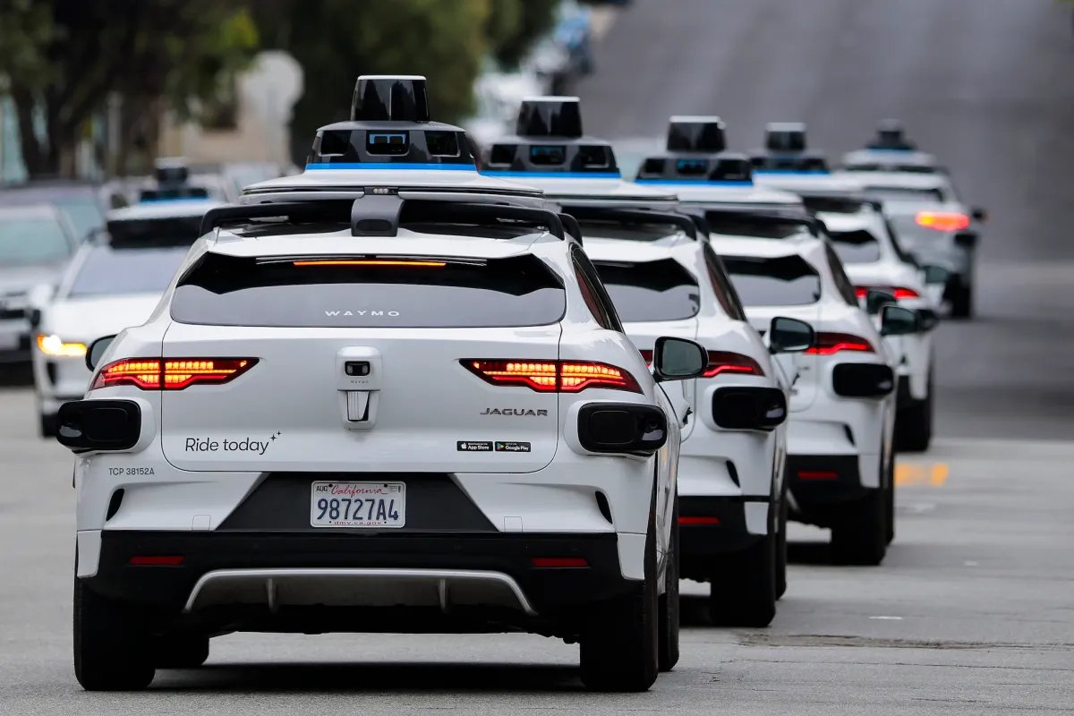 Waymo retoma serviço em San Francisco após pausa de uma hora