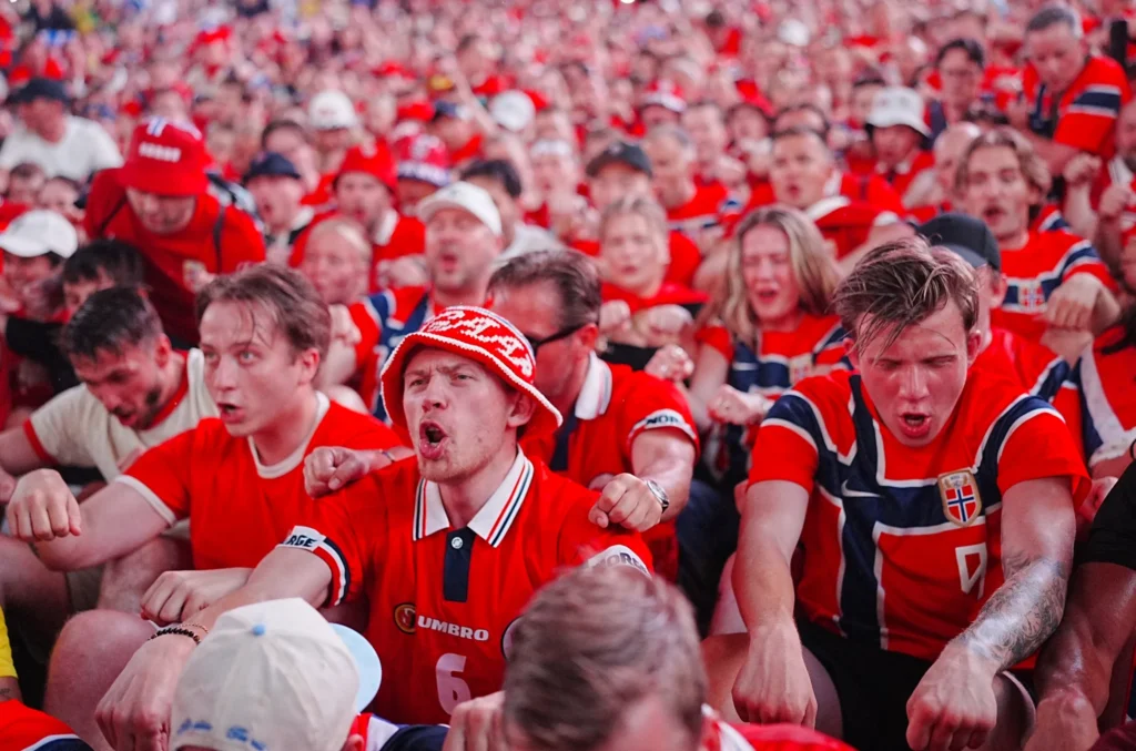 Embalados pela torcida, Noruega avança para quarta de final da Copa do Mundo 2026