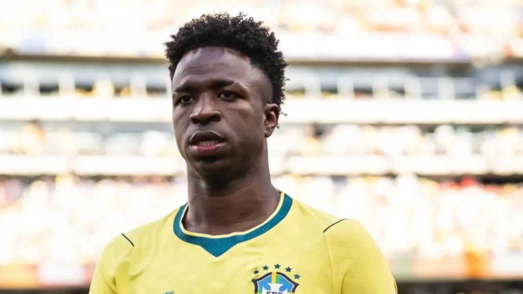 Vini Jr. em jogo da seleção brasileira