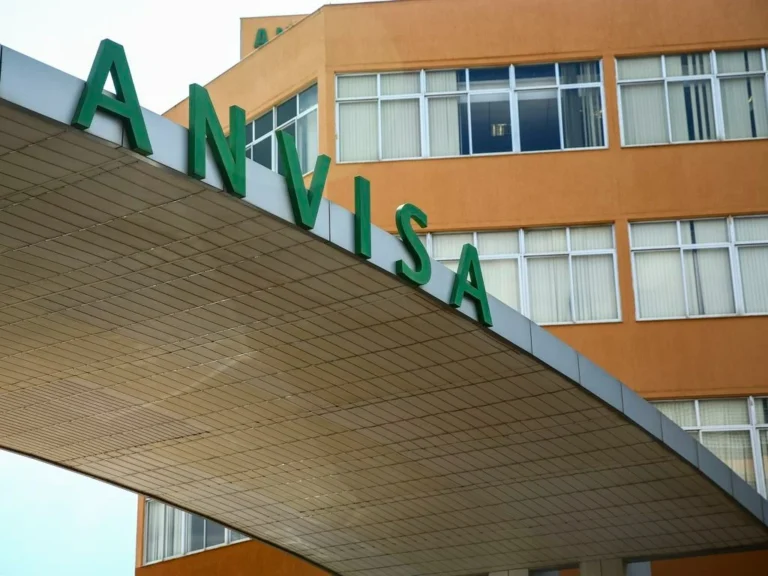 Anvisa Proíbe Comercialização de Produtos Médicos Irregulares