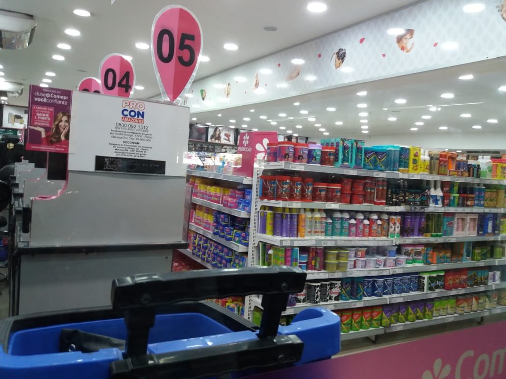 Anvisa proíbe cosméticos irregulares; veja lista de produtos