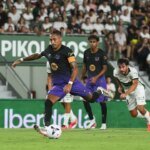 Barcelona goleia Elche por 5 a 0 com dois gols de Raphinha e Lopez