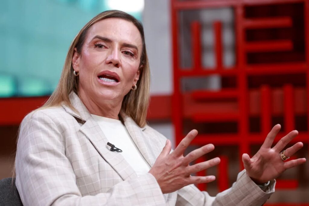 "Condição econômica diferente", diz Celina sobre empréstimo para o BRB