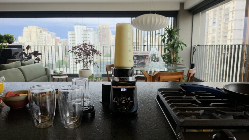 Descubra os Benefícios do Liquidificador Arno Blend Up UP00