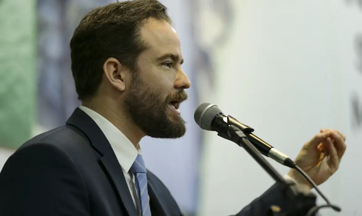 Durigan: desde 24 resultado do governo não é responsável por endividamento, e sim taxa de juros