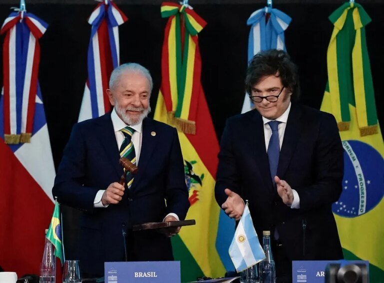 Embaixador do Brasil se retira da Argentina após ataques de Milei