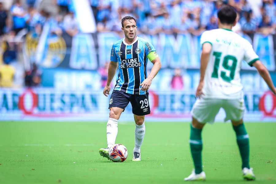 Expectativas sobre Arthur Melo no Santos: Análise e Prognósticos