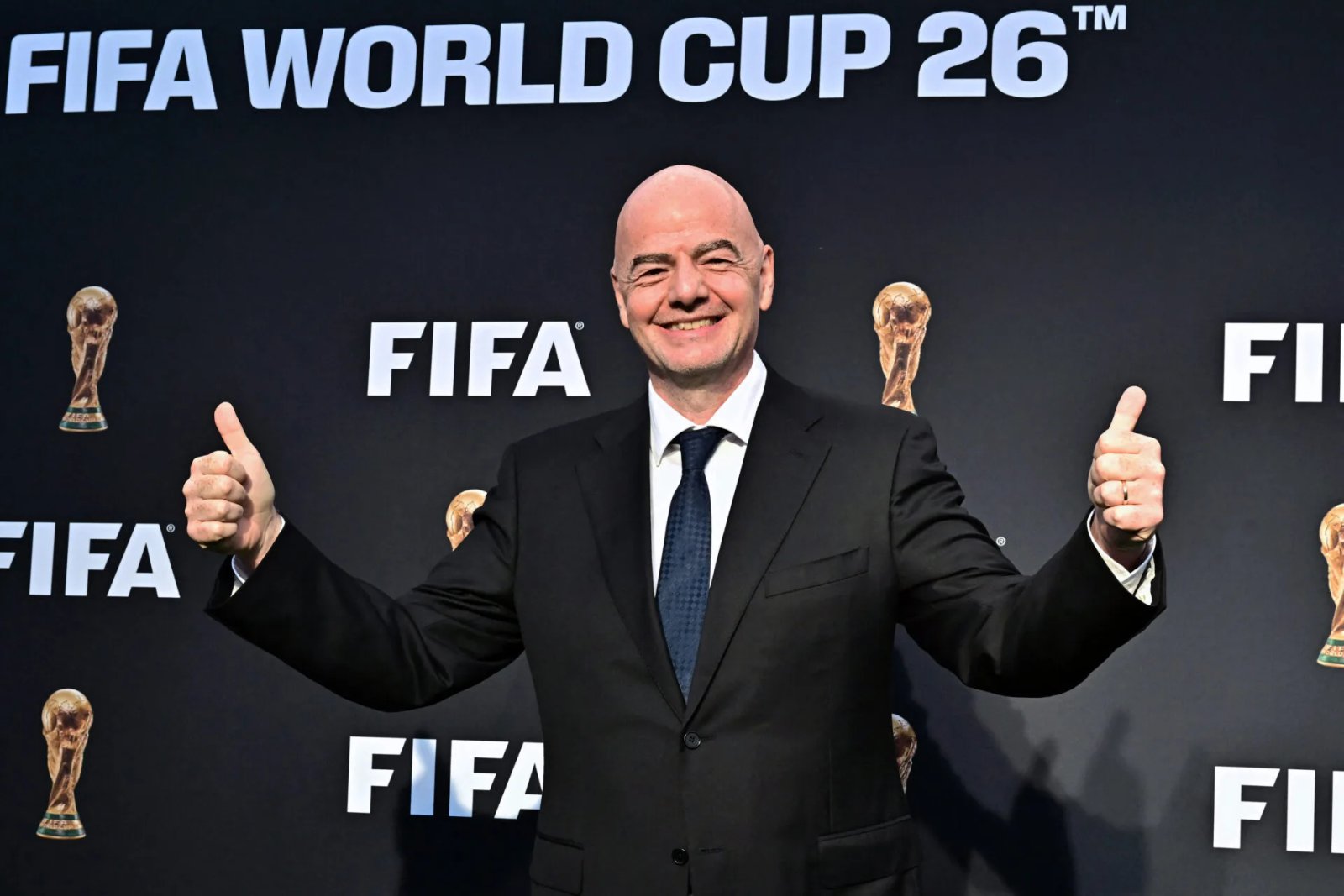 Fifa se desculpa com confederações e endurece postura contra ataques