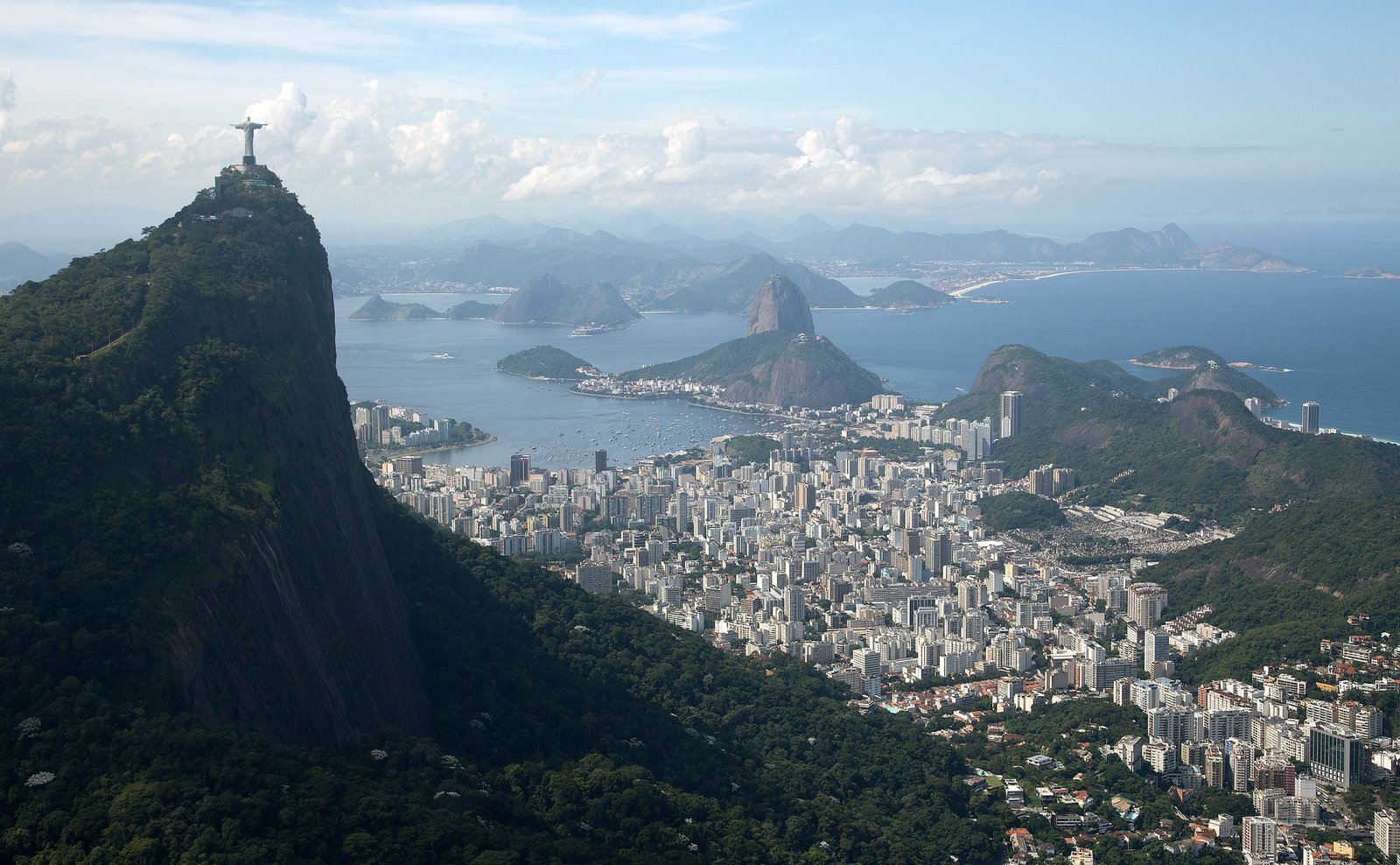 Fitch eleva nota de crédito do Rio de Janeiro para nível máximo