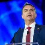 Flávio admite aceitar resultado eleitoral, mas critica TSE 2022 Flávio admite aceitar resultado eleitoral, mas critica TSE 2022